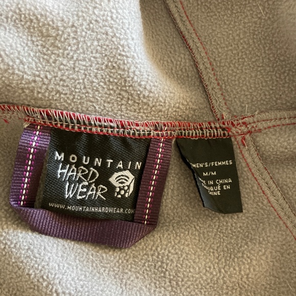 Mountain hardware rain resistant software size medium - Picture 4 of 4